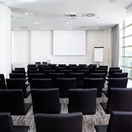 Moderno Hotel Poznań