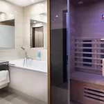 Moderno מלון 4*