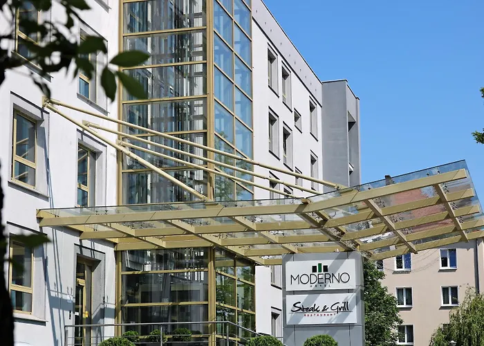 Moderno 4*